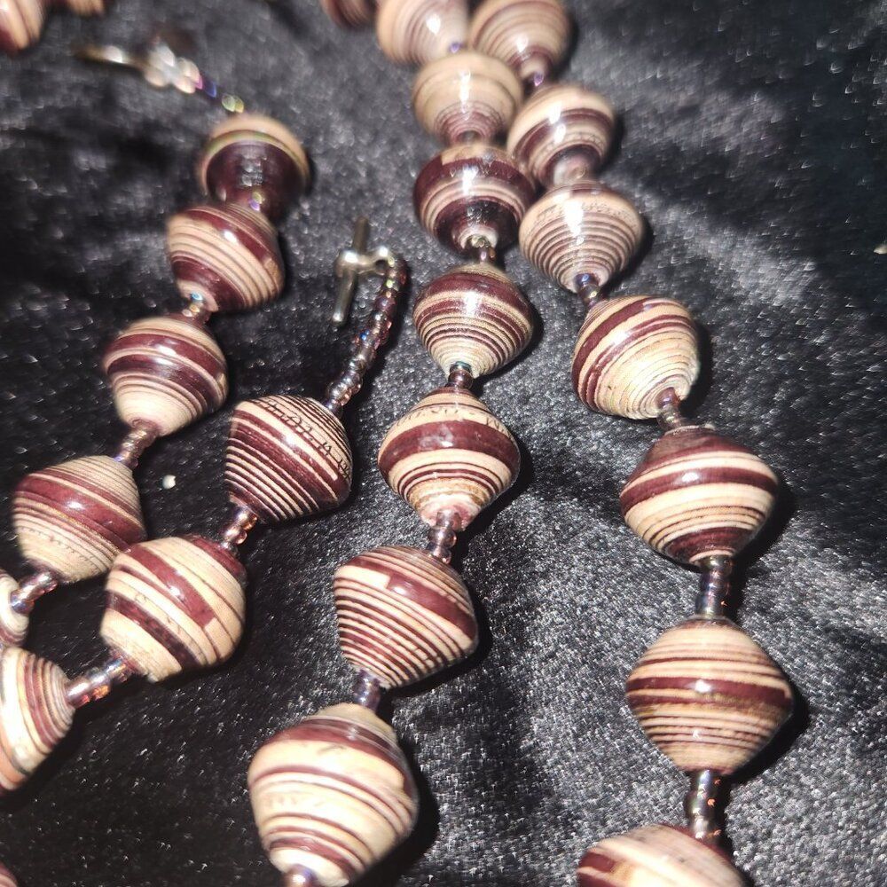 Marbled bead necklace from Uganda - Picture 5 of 5